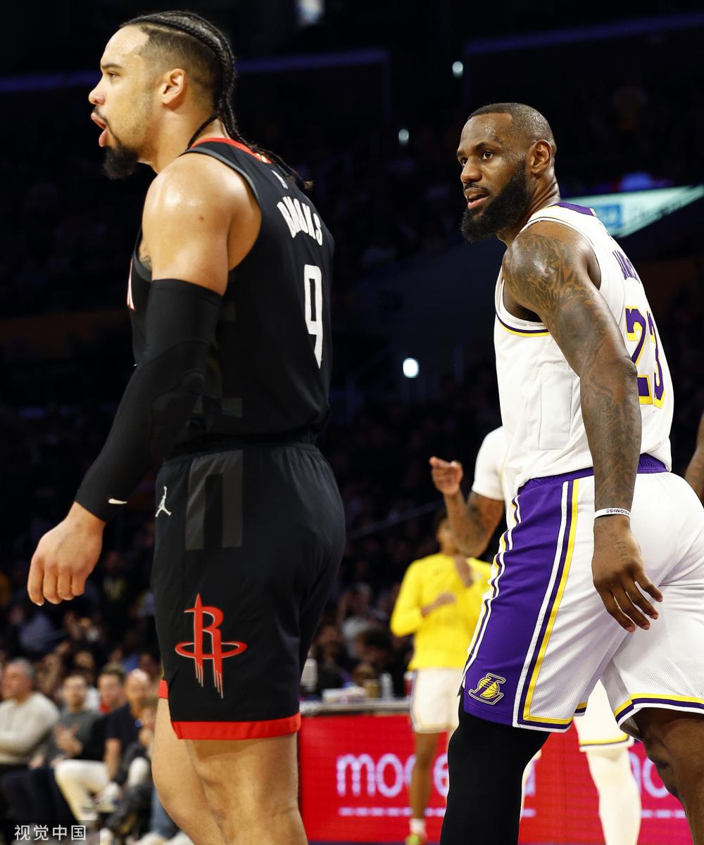 相较之下 相较之下