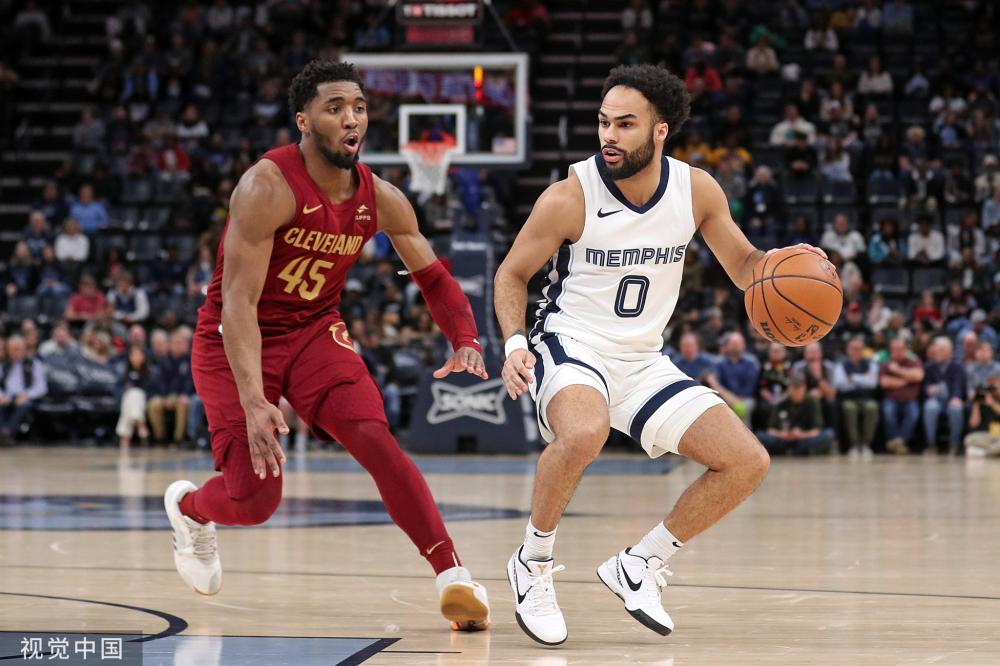 勇士的传闻 勇士的传闻