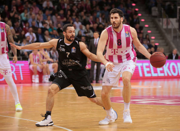 本赛季表现 本赛季表现