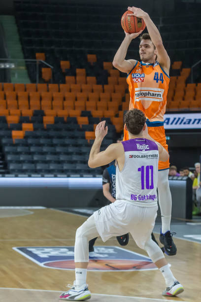 加足球运动 加足球运动