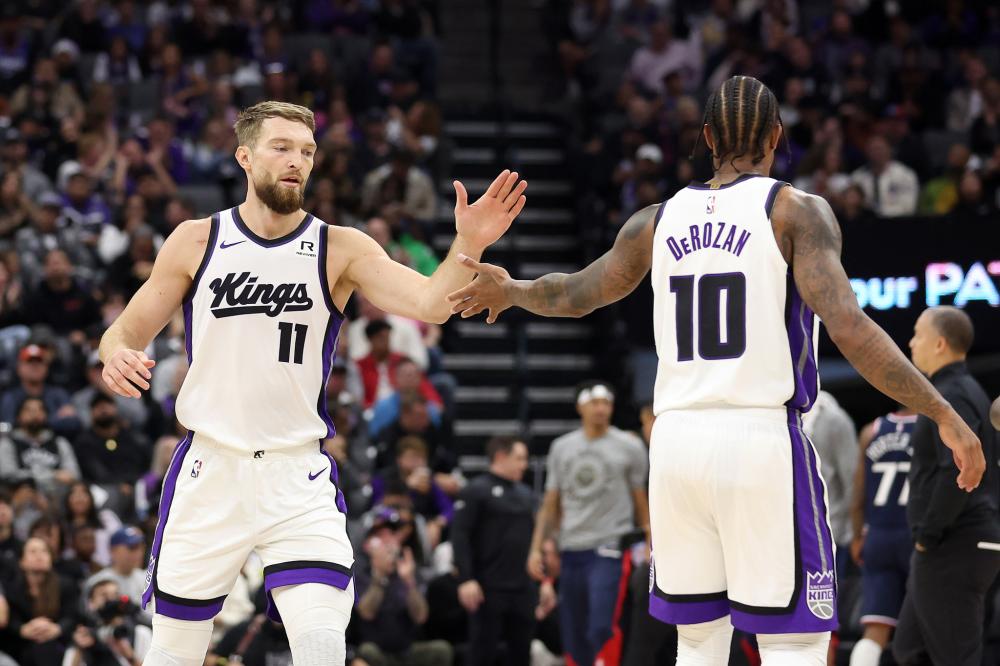 他因伤缺席 他因伤缺席